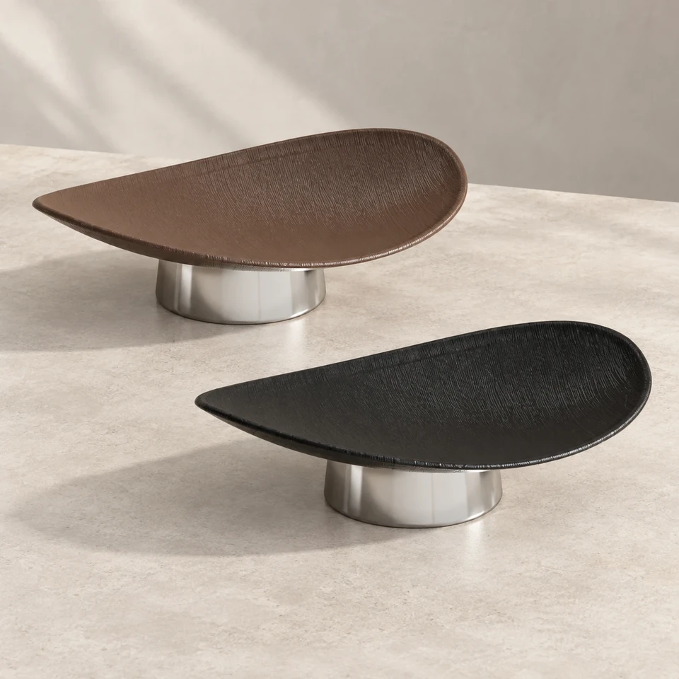 Asymmetric Boat-Shaped Wood-Grain Pedestal Bowl