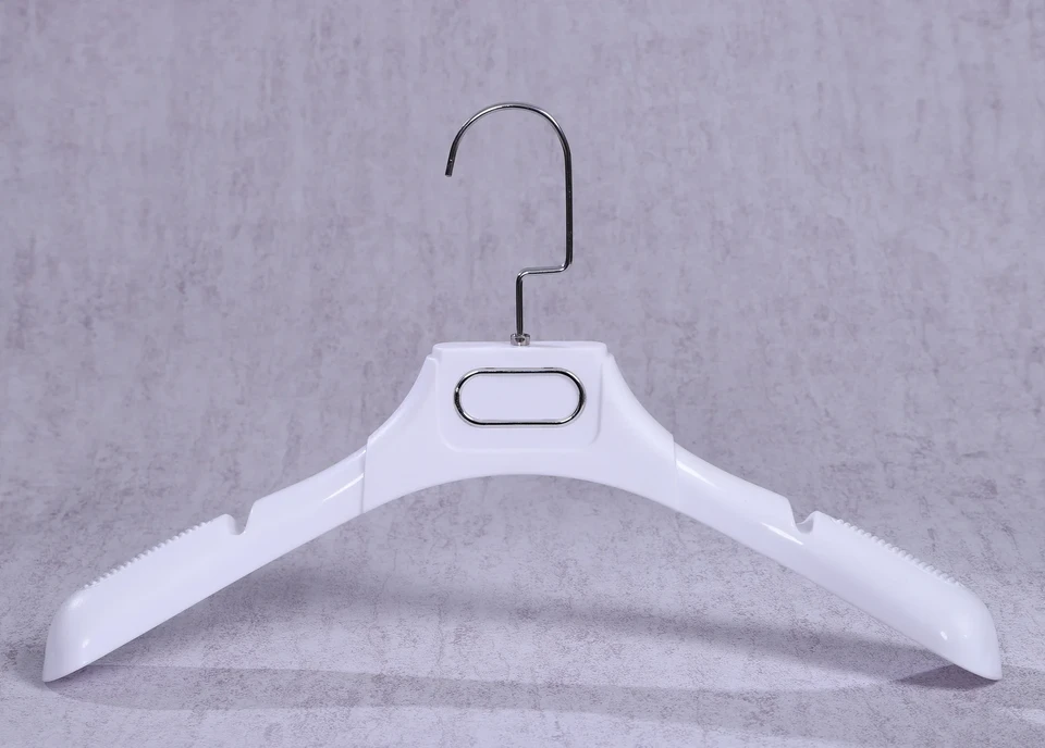 Label Slot Wide Shoulder Hanger